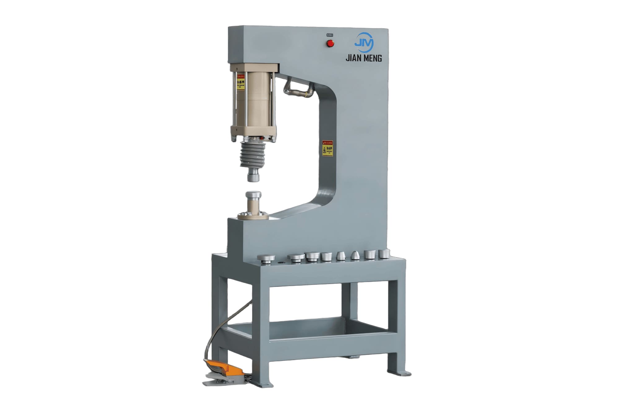 Poate mașina de formare a metalelor pneumatice să sporească semnificativ eficiența producției?